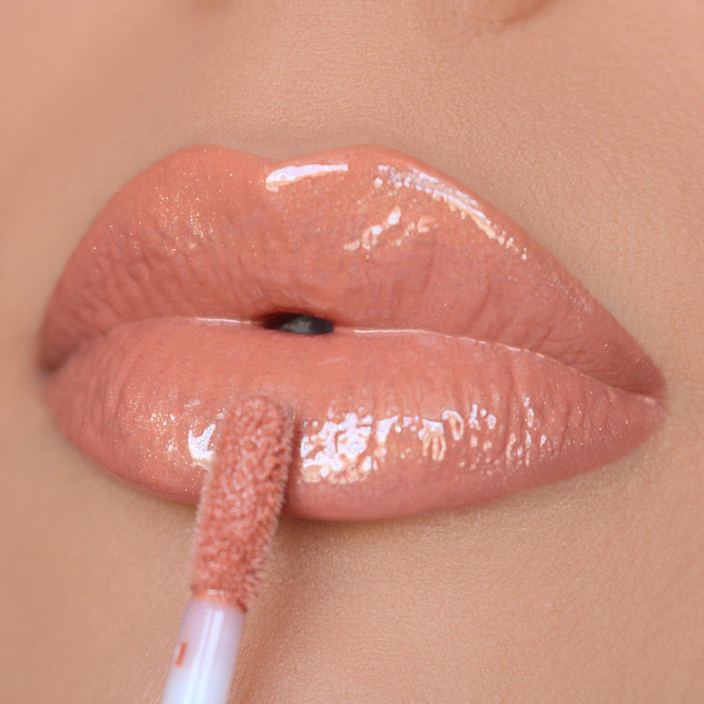 BEBELLA - BELLA LUXE LIPGLOSS (Various Shades)